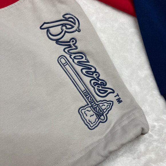 Atlanta Braves The Wild Collective Pullover Women's Size M Red/Navy Color Block - Picture 5 of 9